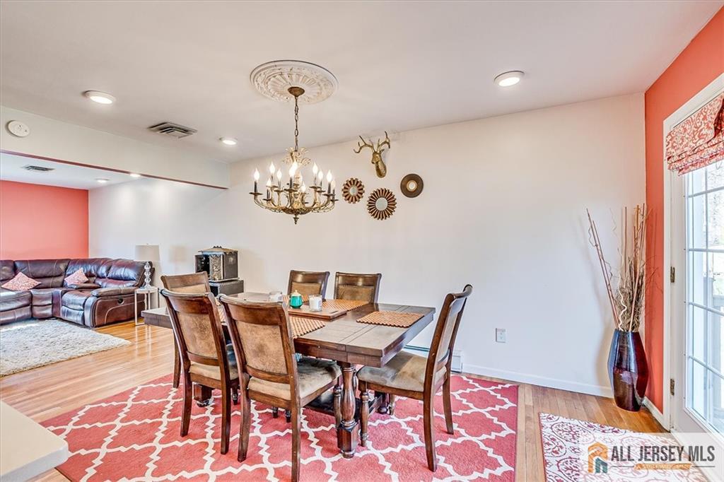 6 Mockingbird Road Edison, NJ 08820 - Photo 20 of 54 Gallery Image 20