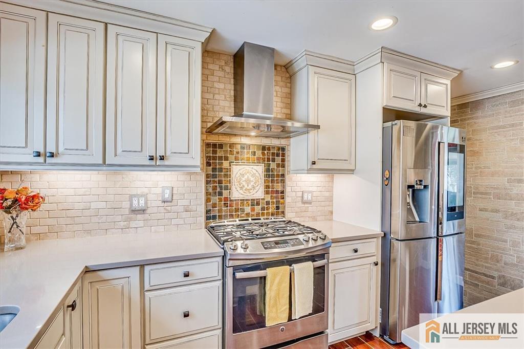 6 Mockingbird Road Edison, NJ 08820 - Photo 23 of 54 Gallery Image 23