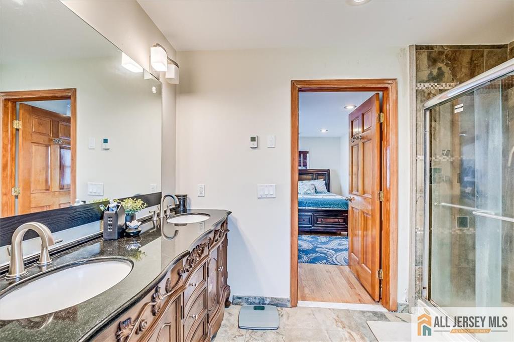 6 Mockingbird Road Edison, NJ 08820 - Photo 29 of 54 Gallery Image 29