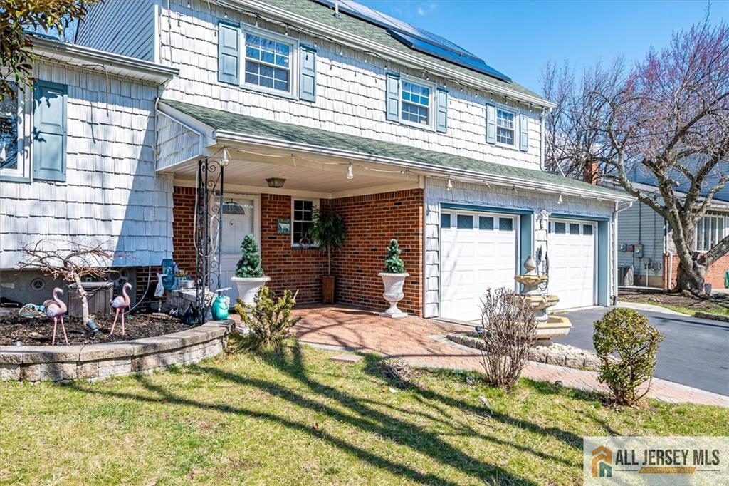 6 Mockingbird Road Edison, NJ 08820 - Photo 3 of 54 Gallery Image 3