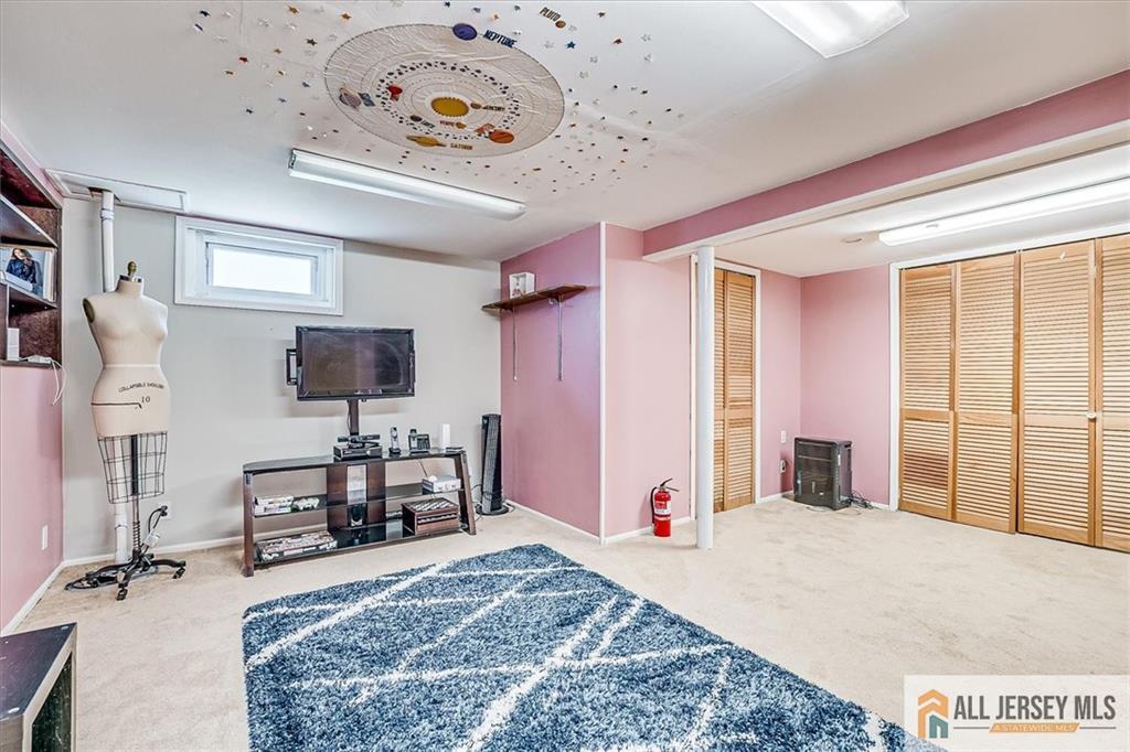 6 Mockingbird Road Edison, NJ 08820 - Photo 41 of 54 Gallery Image 41