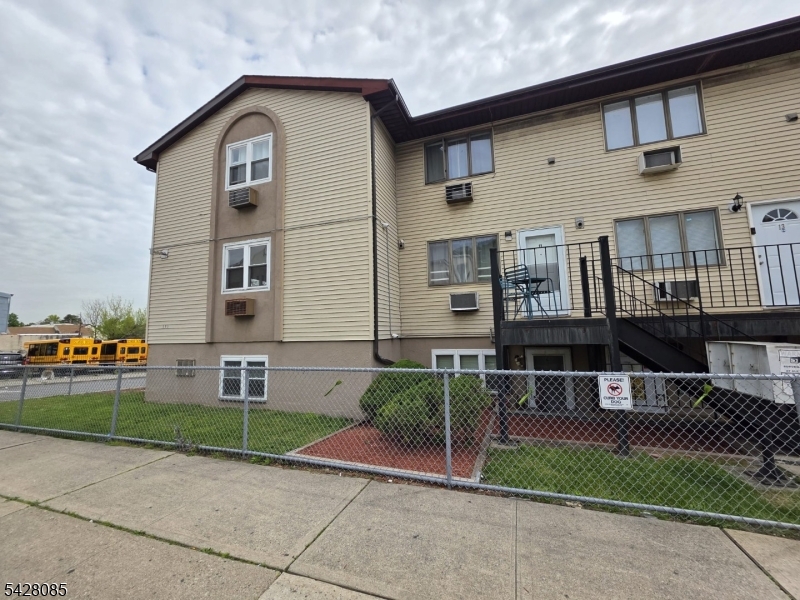 583 Main Street, Unit 9 Paterson, NJ 07503 - Photo 17 of 18