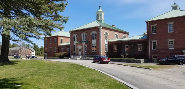 $674,900 | Christopher Street, Fryeburg, ME 04037