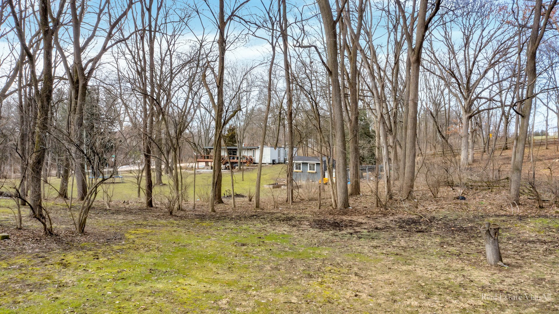5-n994 Corron Road St. Charles, IL 60175 - Photo 29 of 39 a backyard of a house with lots of trees