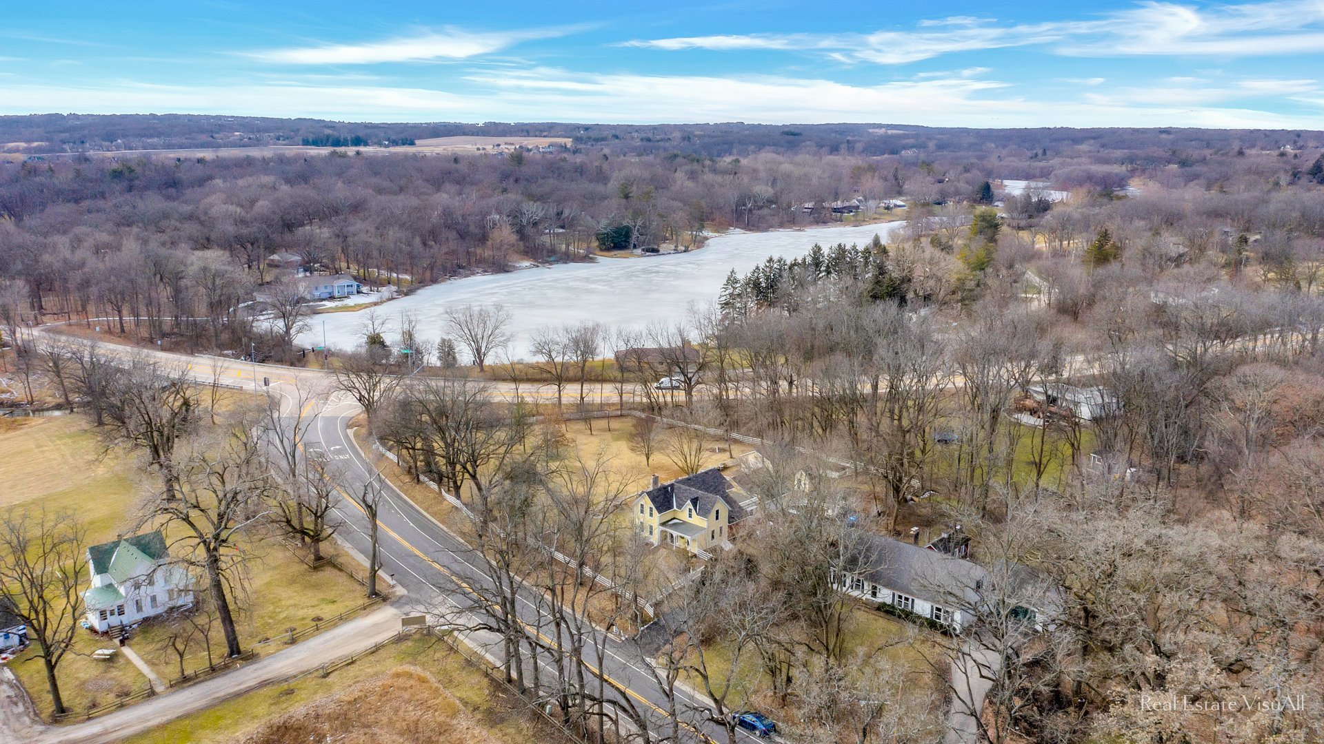 5-n994 Corron Road St. Charles, IL 60175 - Photo 36 of 39 a view of lake and mountain