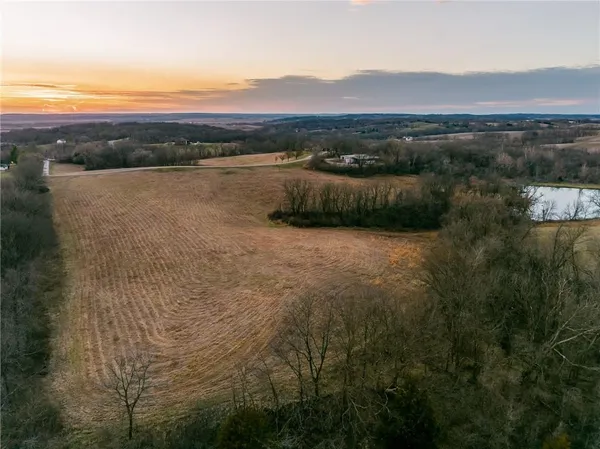 $650,000 | Lot 1 Northwest Moore Road, Kansas City, MO 64153