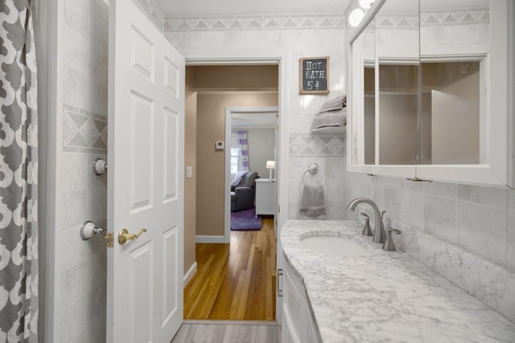 6 Meadow Road Medway, MA 02053 - Photo 15 of 34 Gallery Image 15