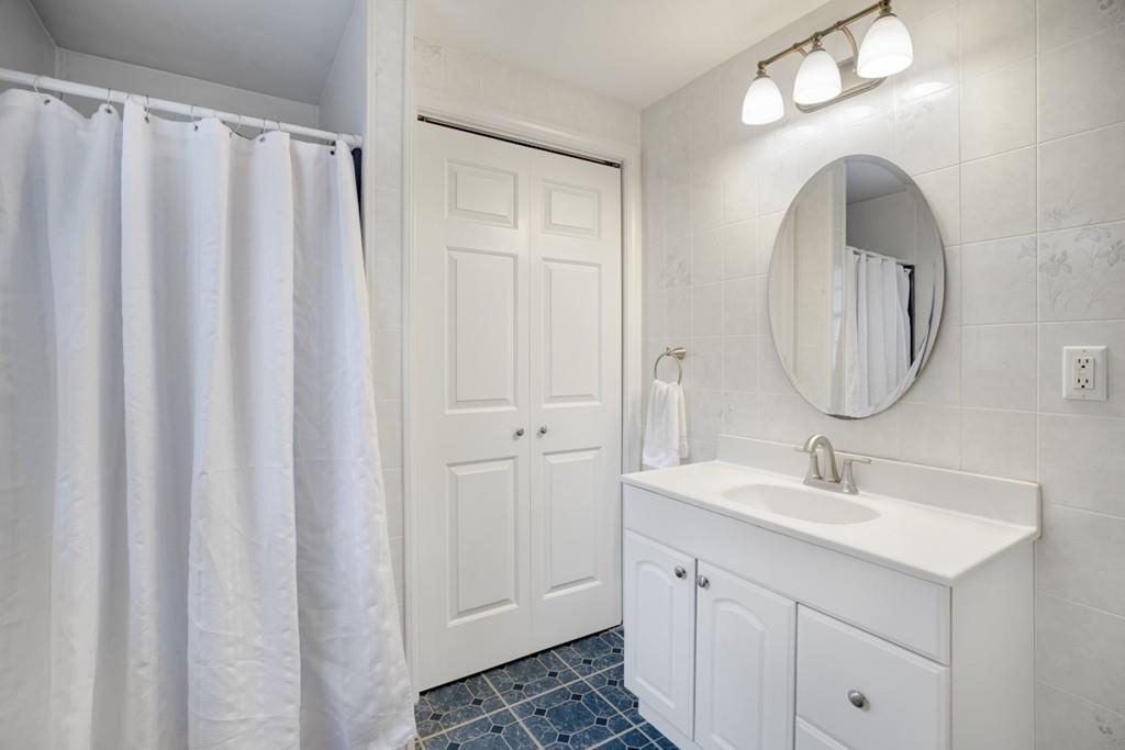 6 Meadow Road Medway, MA 02053 - Photo 26 of 34 Gallery Image 26