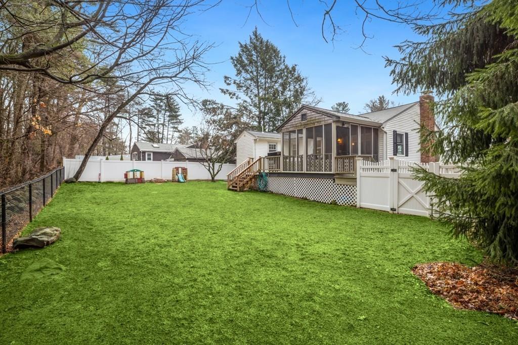 6 Meadow Road Medway, MA 02053 - Photo 28 of 34 Gallery Image 28