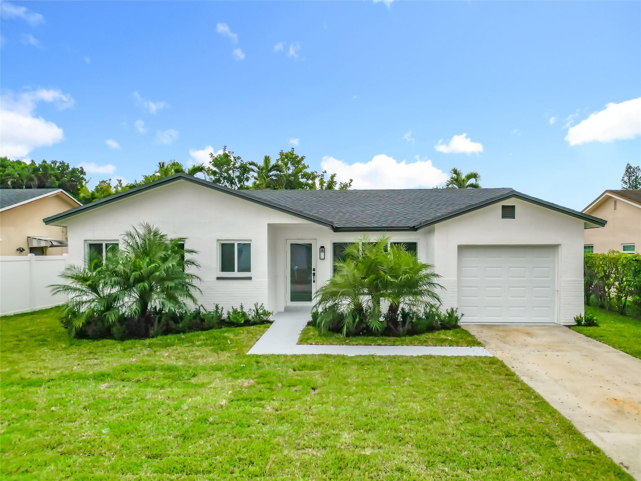 8926 Southwest 7th Street Boca Raton, FL 33433 - Photo 4 of 56 Photo 4