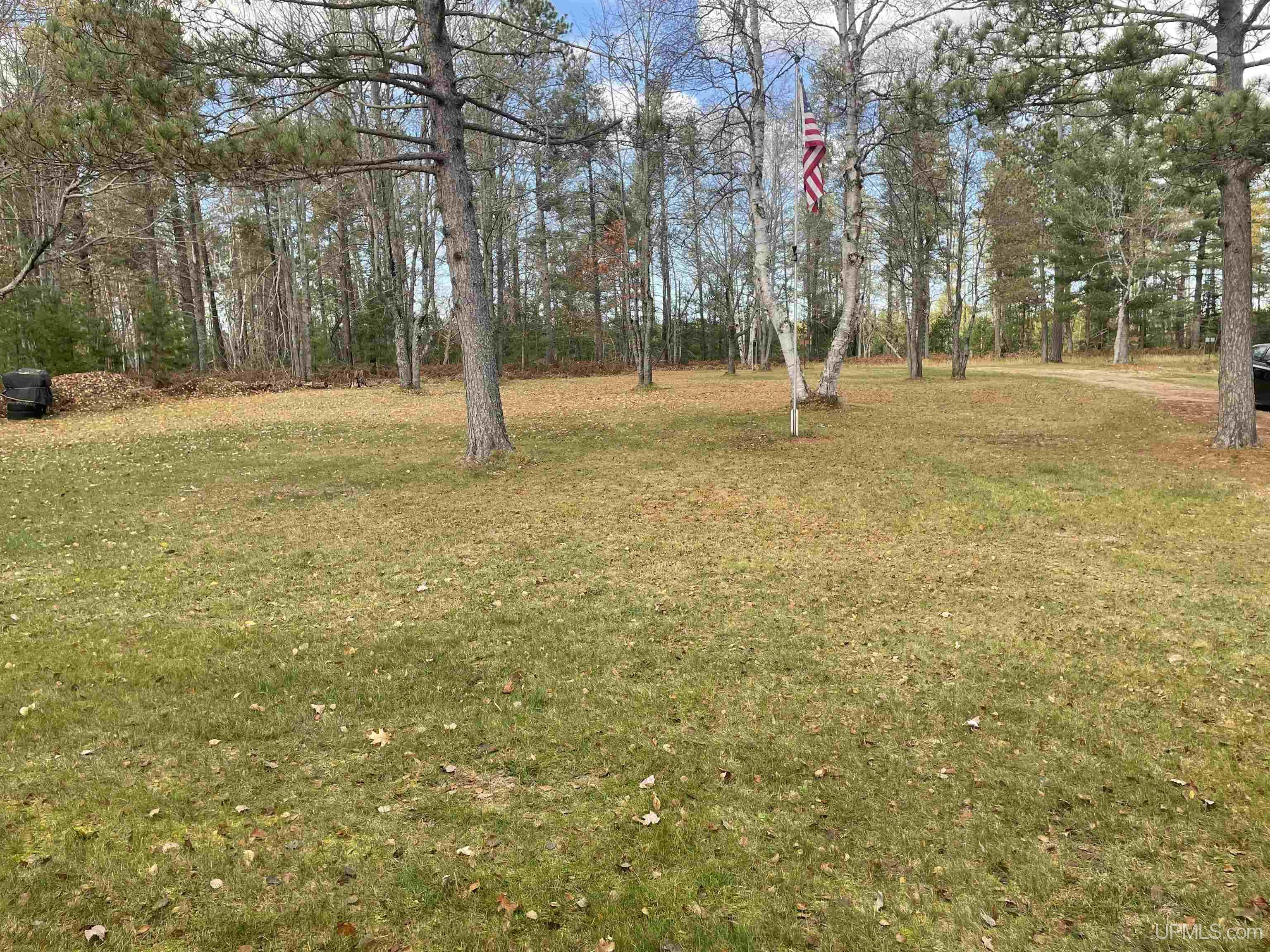 8301 Mirror Lake Road Munising, MI 49862 - Photo 38 of 43