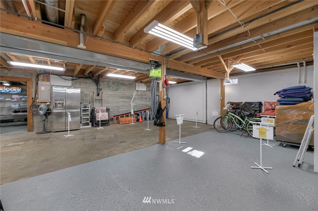 8536 Bender Road Lynden, WA 98264 - Photo 30 of 40 Gallery Image 30