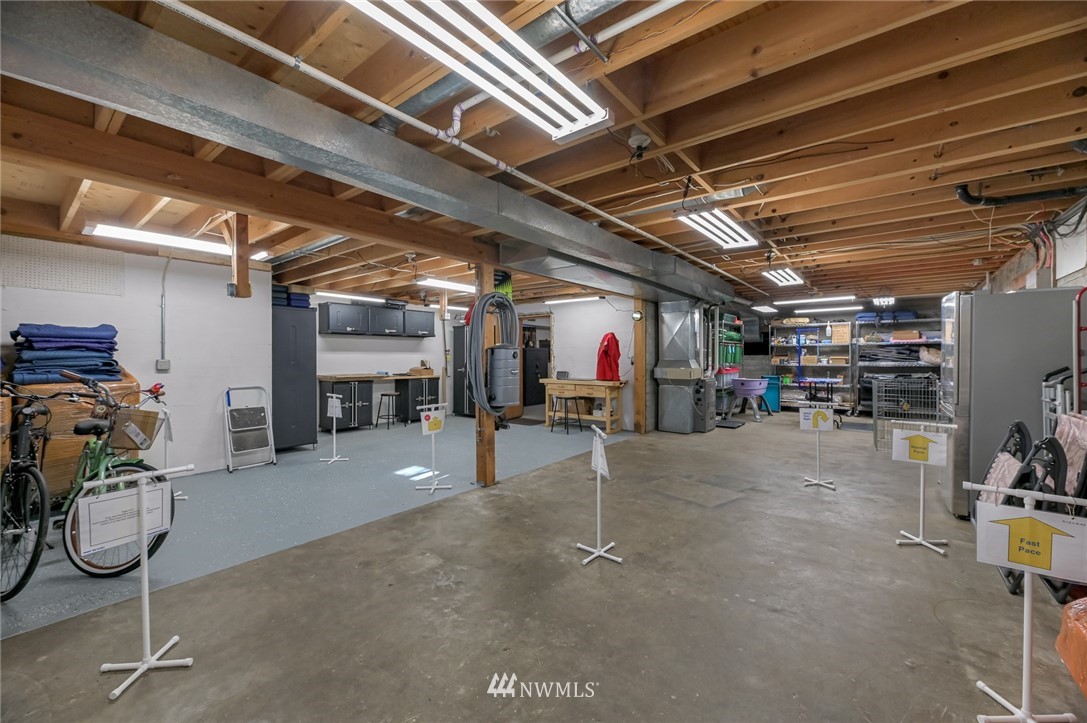 8536 Bender Road Lynden, WA 98264 - Photo 31 of 40 Gallery Image 31