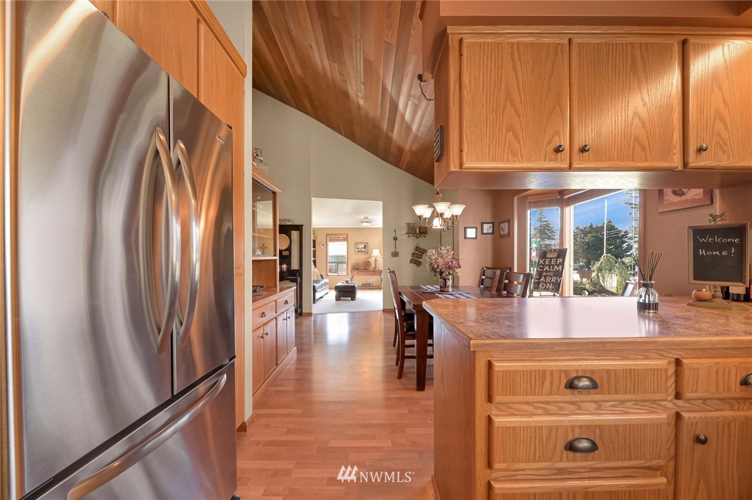 8536 Bender Road Lynden, WA 98264 - Photo 6 of 40 Gallery Image 6