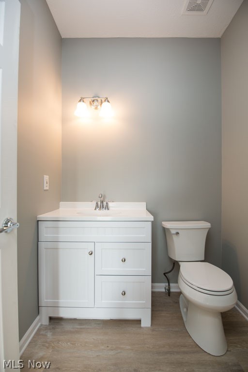 1047 Riviera Way Macedonia, OH 44056 - Photo 14 of 34