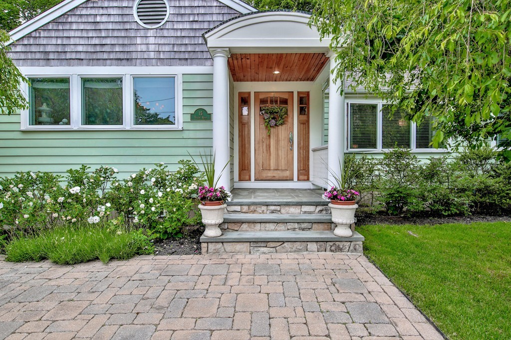 15 Tyler Road Beverly, MA 01915 - Photo 1 of 29 Gallery Image 1