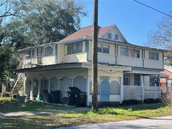 $260,000 | 115 Southeast 1st Avenue, Williston, FL 32696