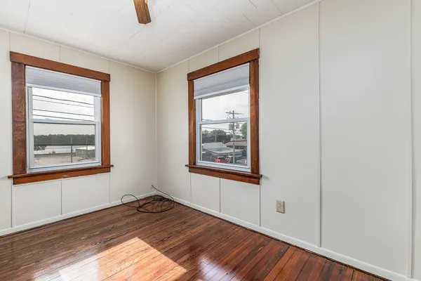 $129,900 | 115 Van Buren Street, Savanna, IL 61074