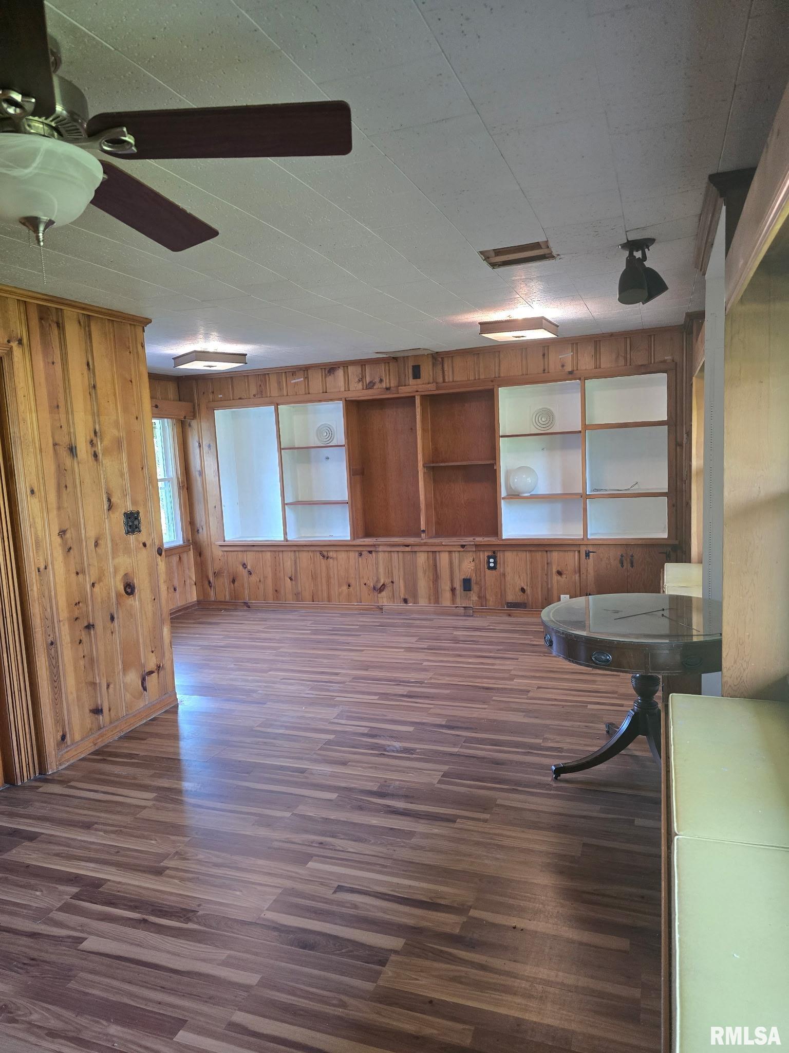 503 Bainbridge Road Marion, IL 62959 - Photo 9 of 25