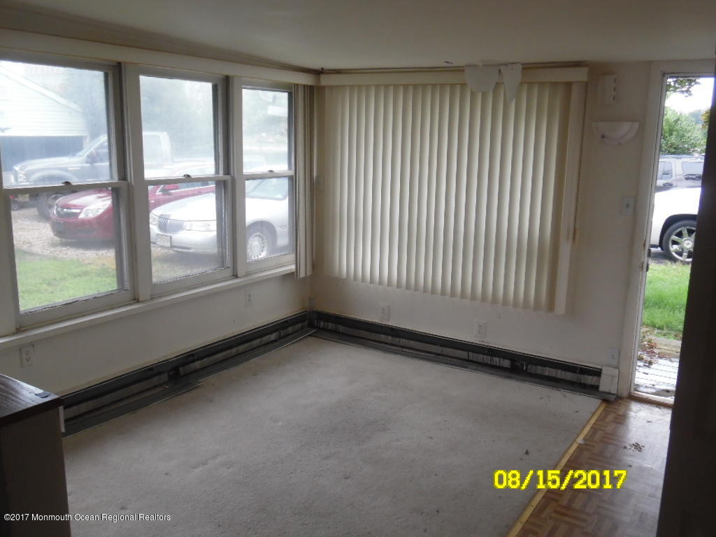 320 Harzold Road Forked River, NJ 08731 - Photo 2 of 11 living room