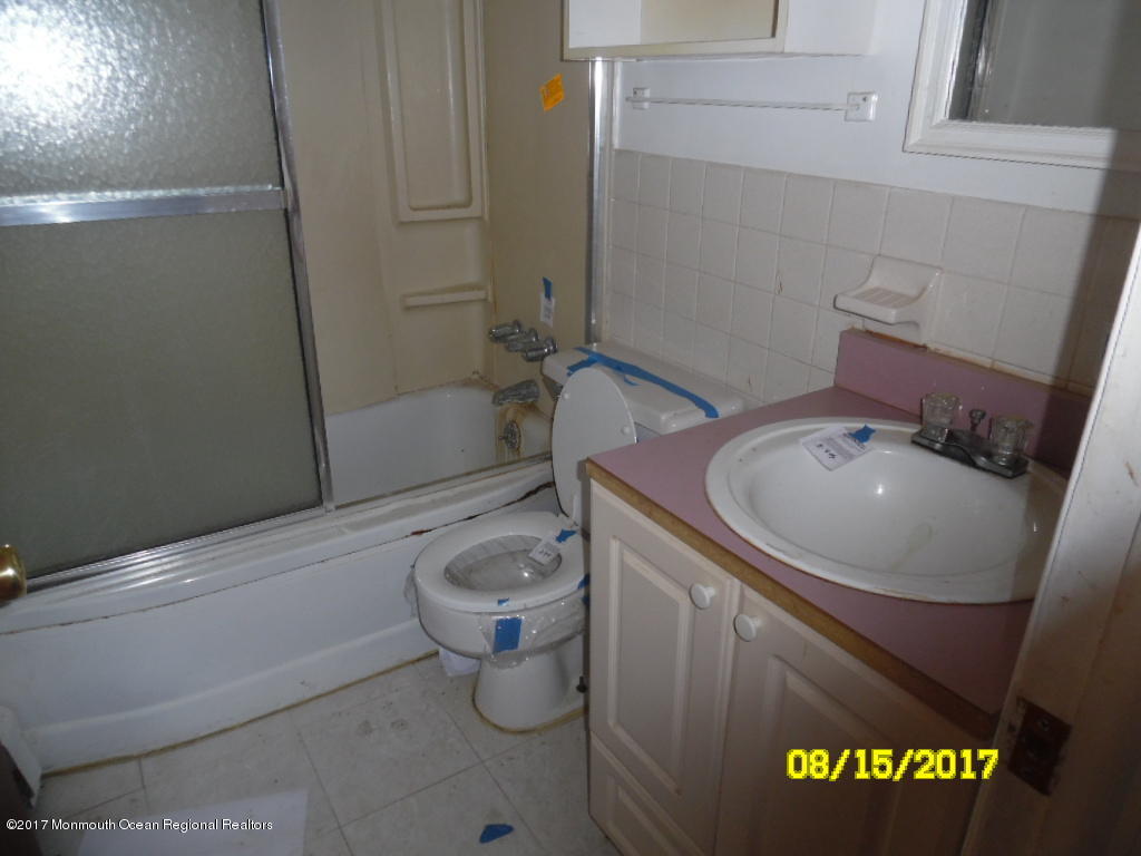 320 Harzold Road Forked River, NJ 08731 - Photo 6 of 11 bath