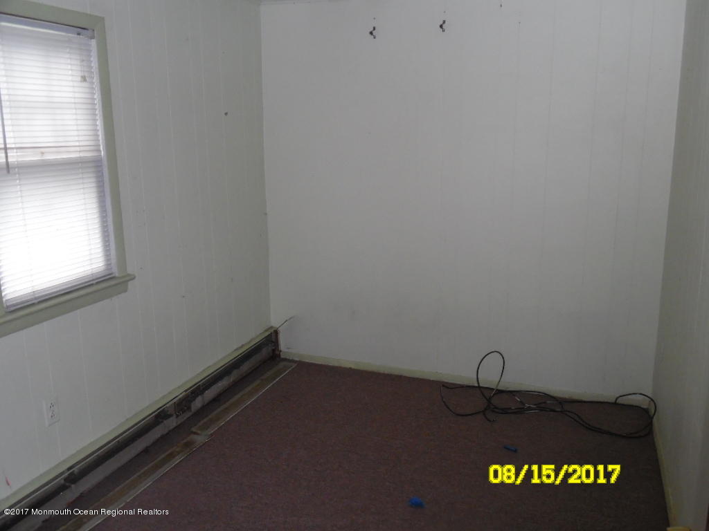 320 Harzold Road Forked River, NJ 08731 - Photo 7 of 11 den