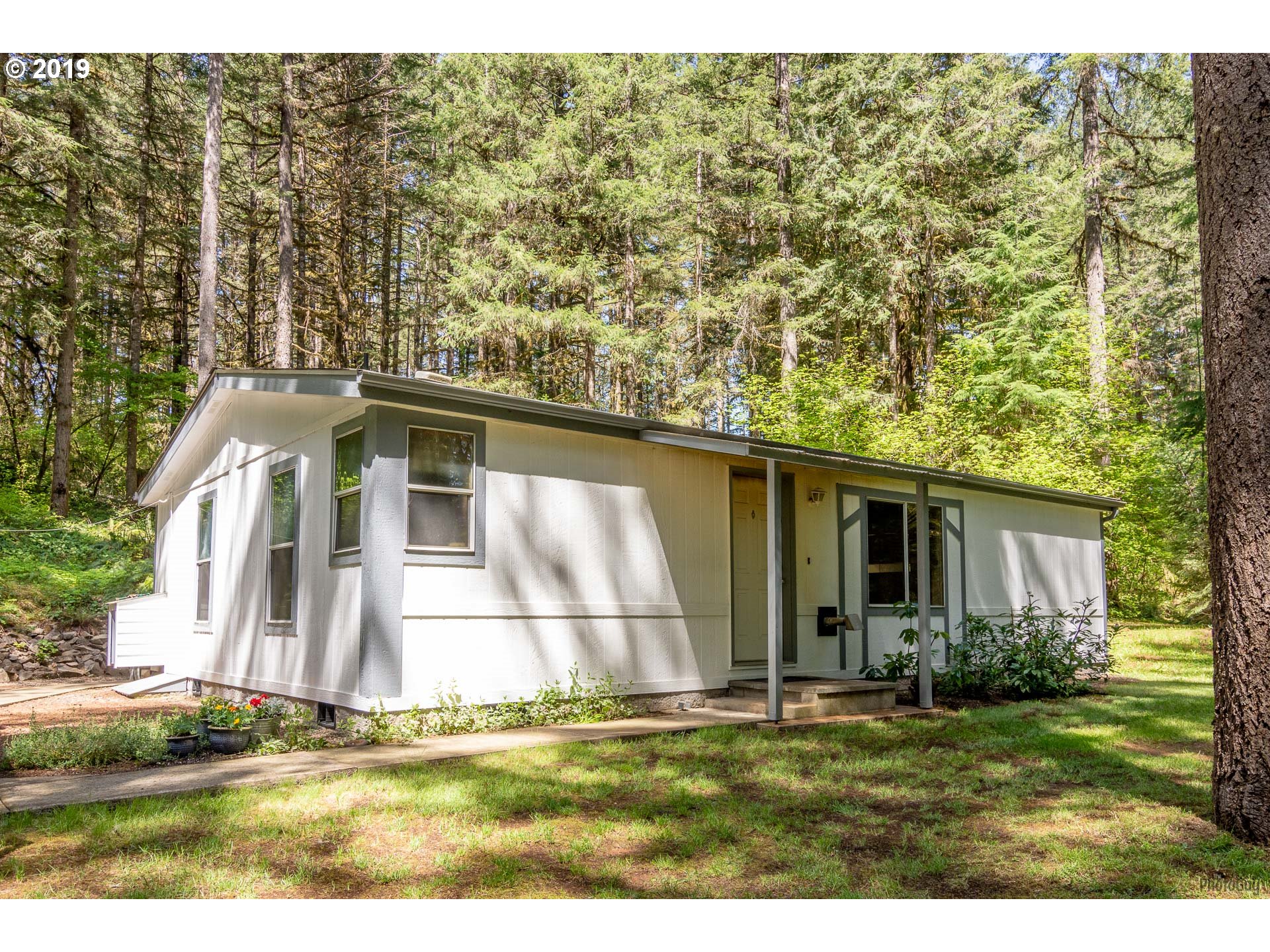 94880 Marcola Road Marcola, OR 97454 - Photo 1 of 32 Gallery Image 1