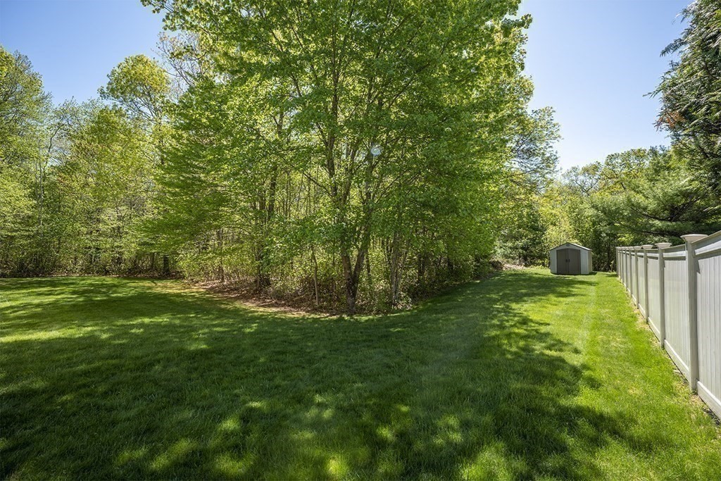 49 Forest Edge Road Easton, MA 02375 - Photo 11 of 42 Gallery Image 11