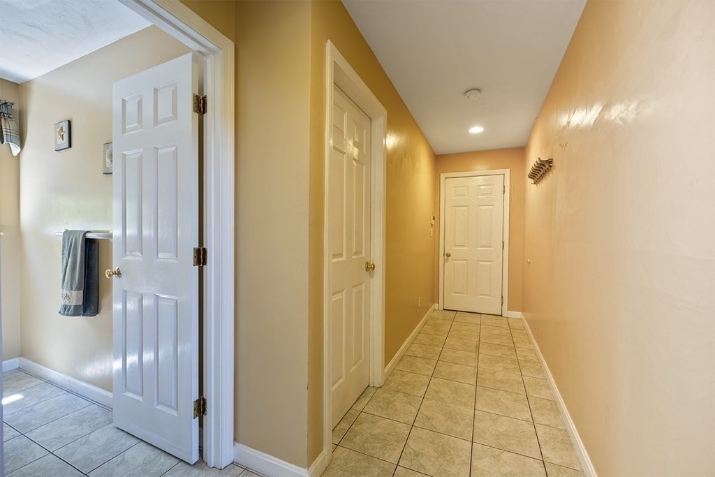 49 Forest Edge Road Easton, MA 02375 - Photo 19 of 42 Gallery Image 19