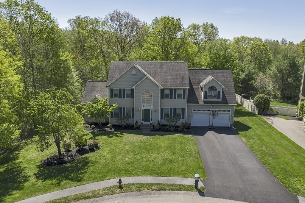 49 Forest Edge Road Easton, MA 02375 - Photo 5 of 42 Gallery Image 5