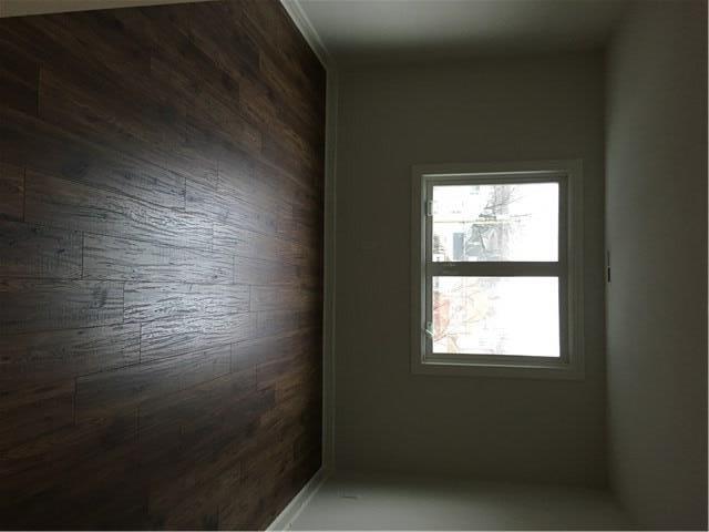 980 Lindley Street, Unit 202 Bridgeport, CT 06606 - Photo 1 of 1 a bathroom with a window