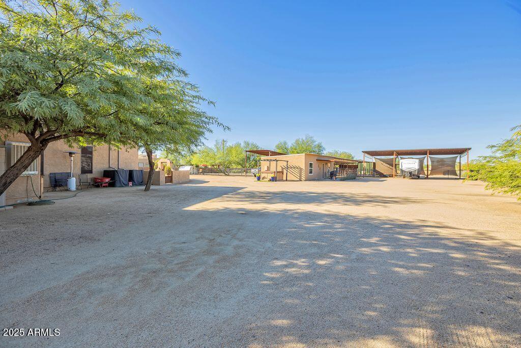 1053 East Maddock Road Phoenix, AZ 85086 - Photo 41 of 60 maddock casita rv parking