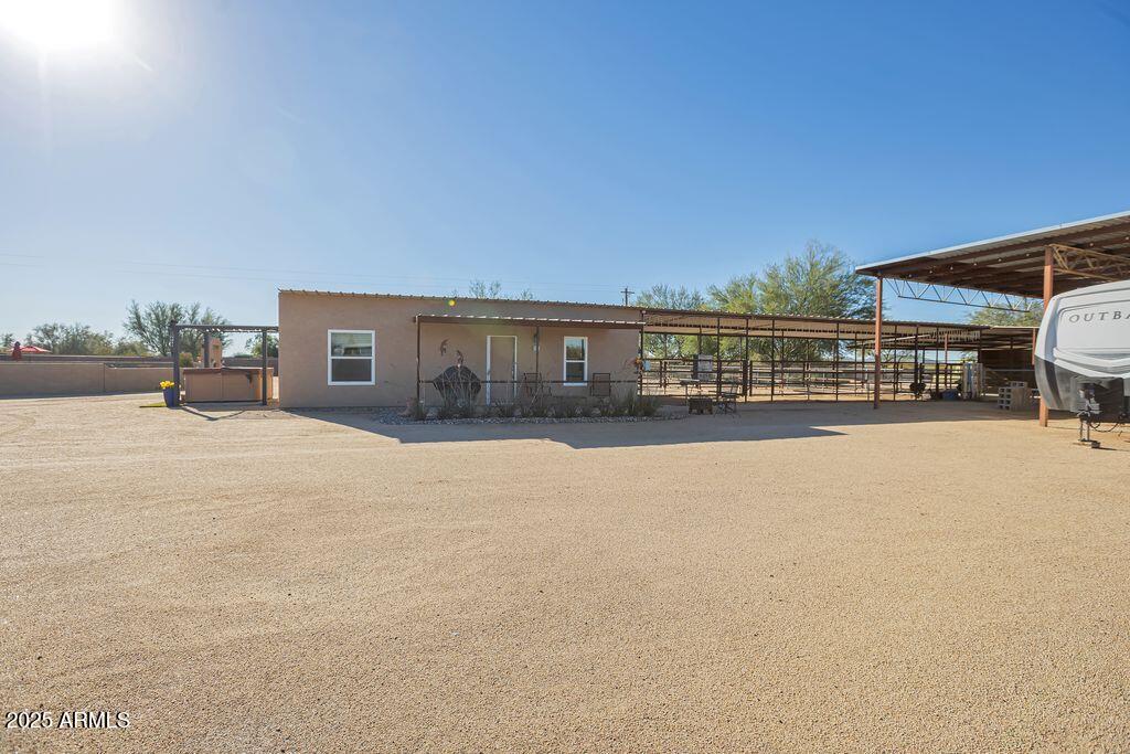1053 East Maddock Road Phoenix, AZ 85086 - Photo 43 of 60 maddcok front porch horse stalls