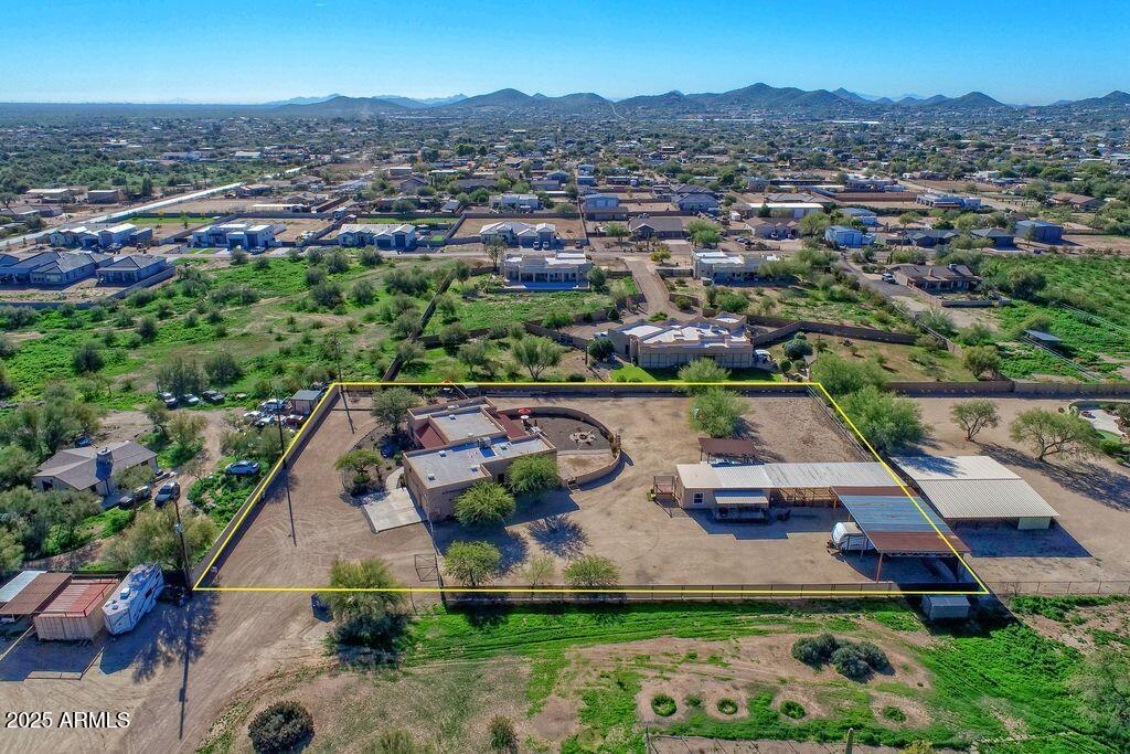 1053 East Maddock Road Phoenix, AZ 85086 - Photo 49 of 60 drone south outlined