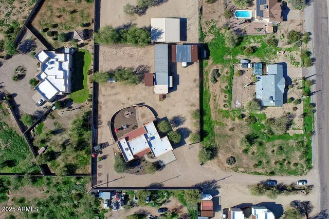 $995,000 | 1053 East Maddock Road, Phoenix, AZ 85086