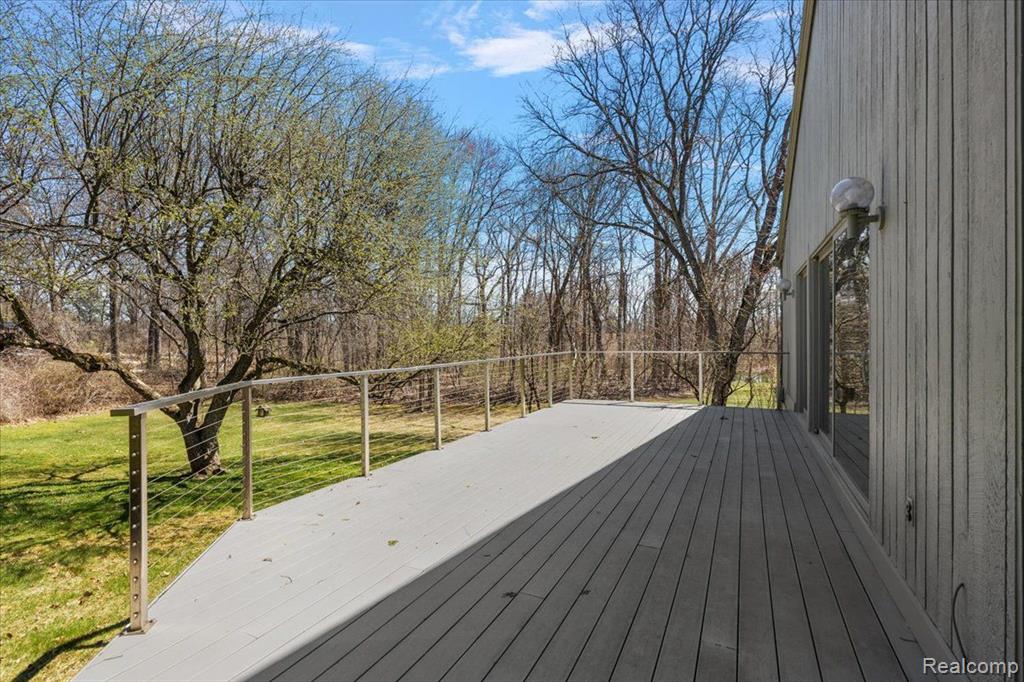 6145 Blue Beech Road Rochester Hills, MI 48306 - Photo 16 of 55