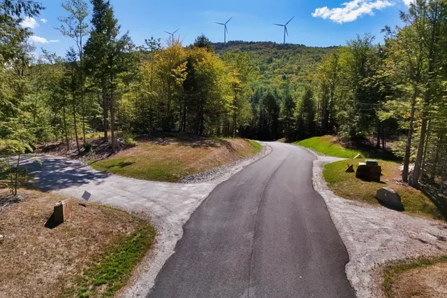 $200,000 | 15-12-10-6 15-12-10-6 Jacob Hall Farm Road, Unit 5, Rumney, NH 03266