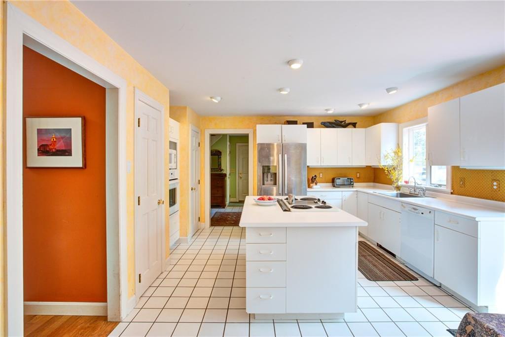 57 Pine Ridge Road Damariscotta, ME 04543 - Photo 10 of 35 Mudroom is straight ahead and large...