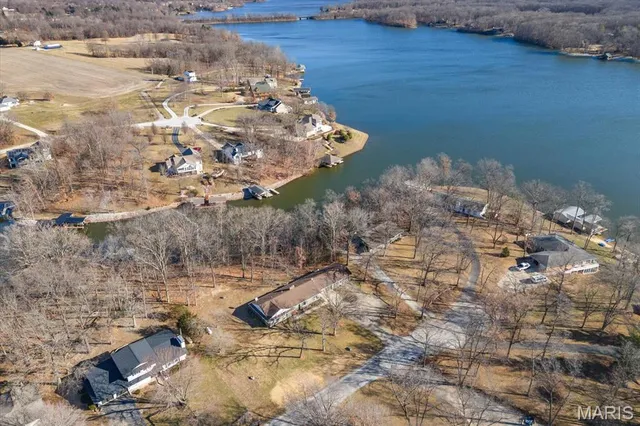 $450,000 | 17 Denzel Drive, Greenville, IL 62246