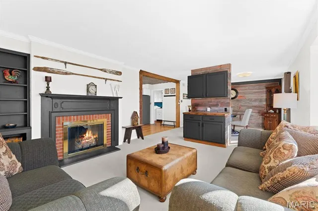 $450,000 | 17 Denzel Drive, Greenville, IL 62246