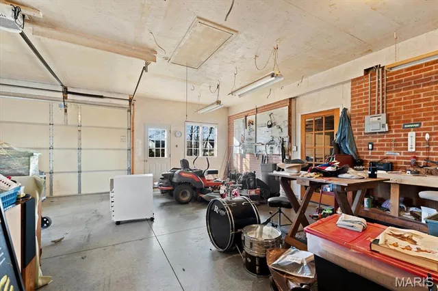 $450,000 | 17 Denzel Drive, Greenville, IL 62246