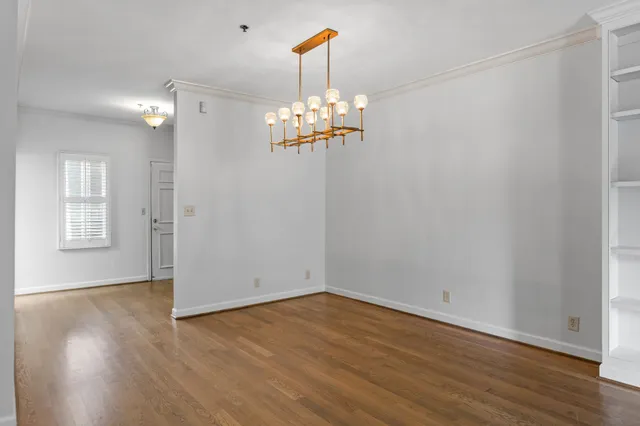 $595,000 | 3818 West End Avenue, Unit 103, Nashville, TN 37205