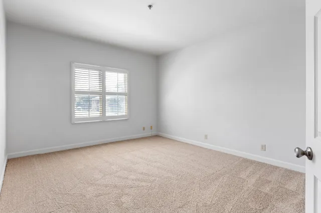 $595,000 | 3818 West End Avenue, Unit 103, Nashville, TN 37205