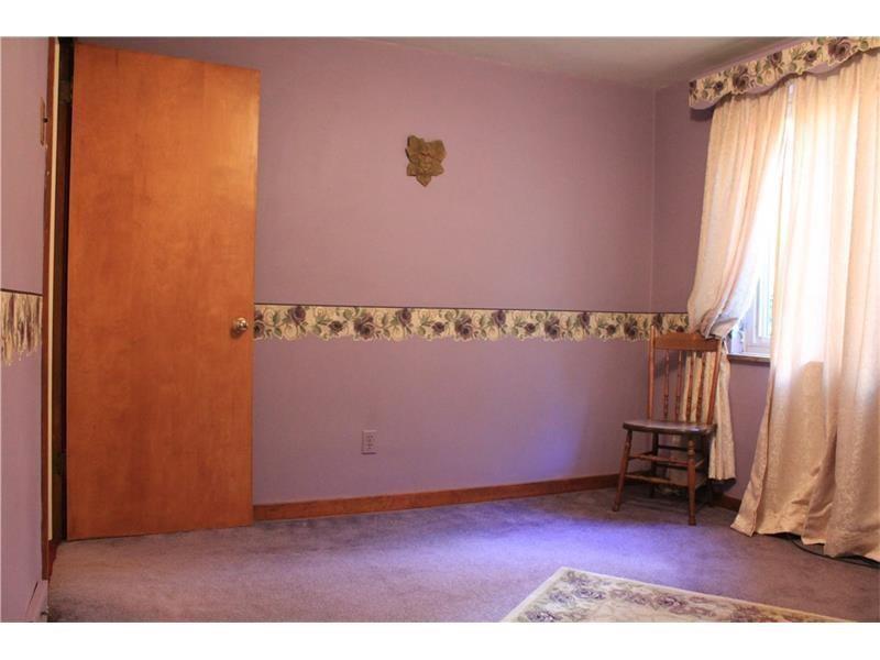 305 Fairfax Road Pittsburgh, PA 15221 - Photo 12 of 17 Gallery Image 12