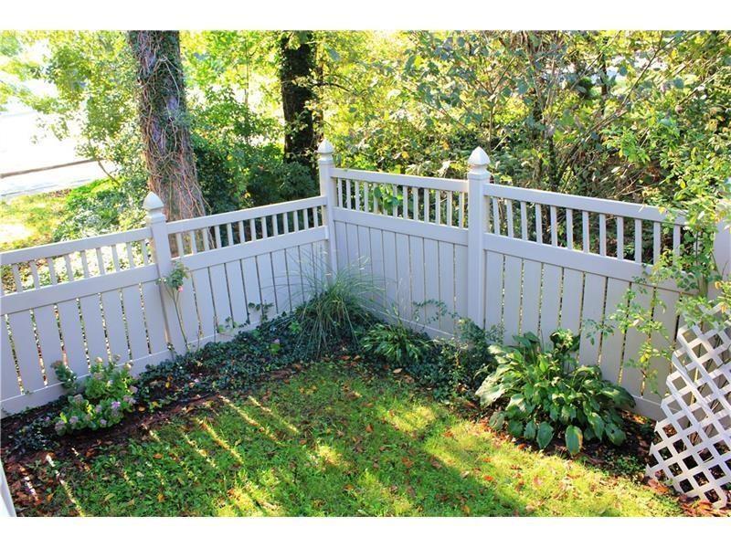 305 Fairfax Road Pittsburgh, PA 15221 - Photo 14 of 17 Gallery Image 14