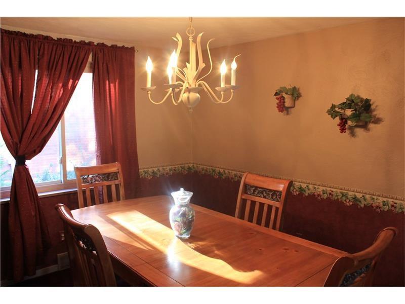 305 Fairfax Road Pittsburgh, PA 15221 - Photo 7 of 17 Gallery Image 7
