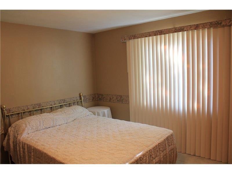 305 Fairfax Road Pittsburgh, PA 15221 - Photo 10 of 17 Gallery Image 10
