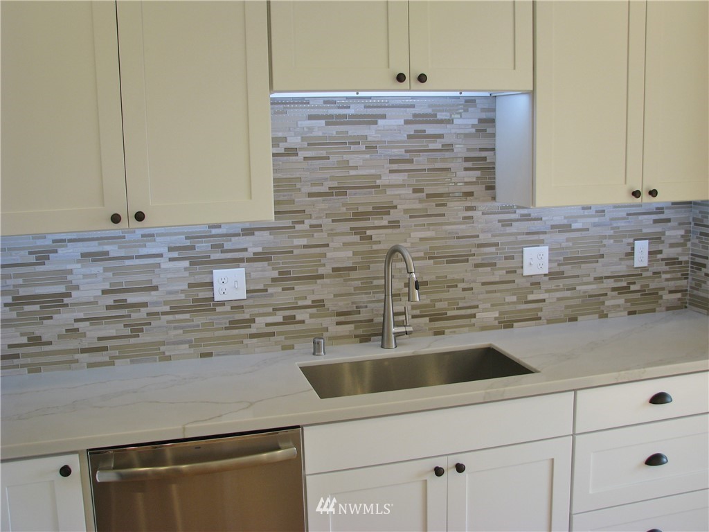 8843 173rd Avenue Southwest Rochester, WA 98579 - Photo 5 of 14