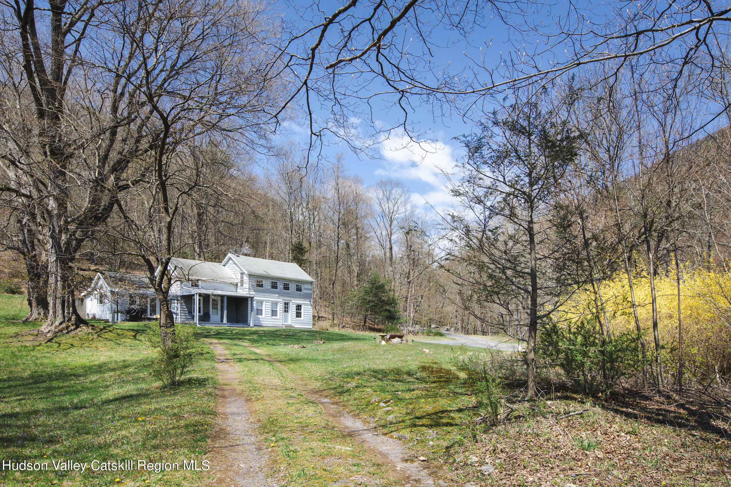 41 Becker Road Saugerties, NY 12477 - Photo 3 of 34 NS.042524.304