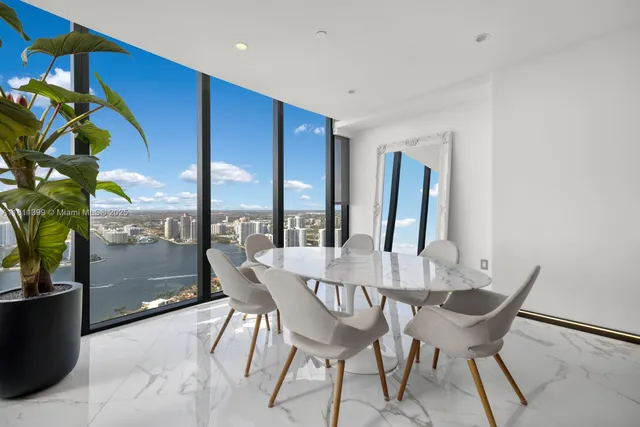 $5,850,000 | 18555 Collins Avenue, Unit 4603, Sunny Isles Beach, FL 33160